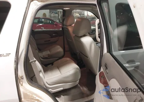 2010 GMC Yukon Slt from USA, damaged, VIN 1GKUKCE05AR100571